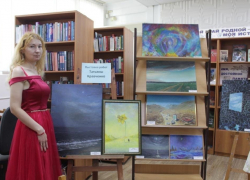  Выставка работ Татьяны Кравченко открылась в Центральной библиотеке Анапы