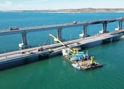 Из Анапы в Крым теперь можно добраться на автобусе по мосту – открыли движение