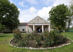 В Большом Разноколе организуют ФАП и отремонтируют ДК