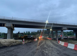 На трассе А-290 под Анапой запрещено движение грузовиков массой свыше 8 тонн