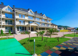 Отель в Агое для отдыха с детьми с аниматорами для взрослых и детей