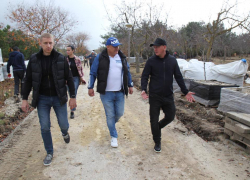 Подрядчик заверяет: работы в Ореховой роще завершатся в срок