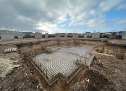 Мэр Анапы заявил, что детская площадка в Крещенском парке должна быть в русском стиле