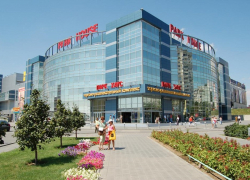 Владельцы «Красной площади» в Анапе прикупили еще и сеть ТРЦ «Парк хаус» за 10-12 миллиардов рублей
