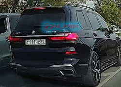Водитель BMW проехал по "островку безопасности" и был задержан полицией Анапы