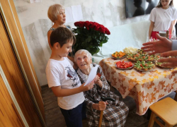 Труженица тыла из Анапы отметила 100-летний юбилей