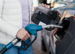 В Анапе и по всей Кубани бензин АИ-92 подорожал за год на 8%