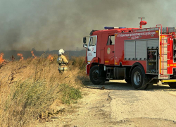 В Анапе горят плавни и не только – в городе объявлена пятая степень пожароопасности