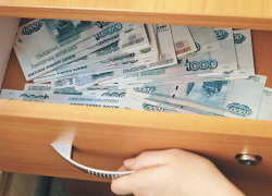 В Анапе продавец «забыла» внести в кассу 82 тысячи рублей за проданный товар