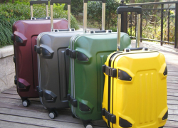 Анапские полицейские задержали мужчину, который продавал несуществующие чемоданы