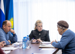 Глава Анапы провела личный прием жителей: обсудили землю и дорожные проблемы