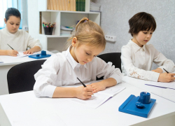 Учеба без нервов: семейный клуб «Источник» готовит детей к школе по уникальной образовательной программе