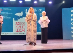 Награду на «Киношоке» в Анапе вместо Маргариты Тереховой получила ее дочь – сама звезда сильно больна