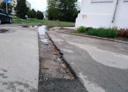 Дороги в Анапе похожи на полосу препятствий: проехали-готовьте деньги на ремонт авто!