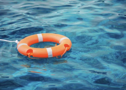 В Анапе продлён запрет на купание с надувными плавсредствами