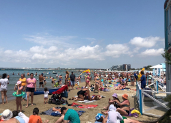 Июльский турпоток в Анапе: запрет на купание снят 