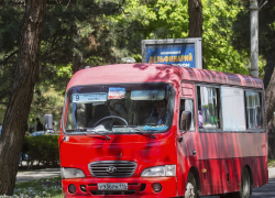 «Салоны грязные, людей везут как мешки с картошкой»: анапчане высказали претензии к городским автобусам