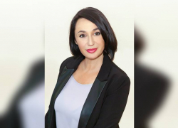 Депутат Совета Анапы Светлана Хижняк имеет два автомобиля и не владеет недвижимостью