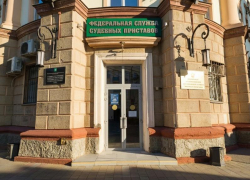 Отец больше года скрывал сына от матери: приставы вернули ребёнка