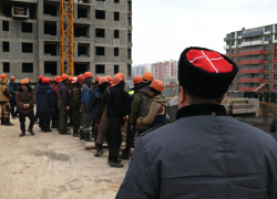 В Анапе запретят найм иностранцев по патентам