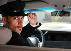 «А вы куда меня привезли?» - анапский таксист забыл про клиента, сидевшего в машине