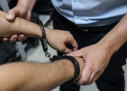 Полиция Анапы задержала троих «искателей ключей» на ж\д перегоне