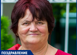 Поздравляем с днём рождения Галину МАКАРОВУ!