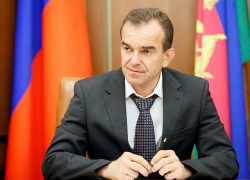 Вениамин Кондратьев сказал, сколько человек нужно привить от коронавируса в крае