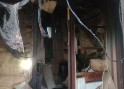 В Гай-Кодзоре сгорела хозпостройка, а в Анапе разбили новогоднюю иллюминацию