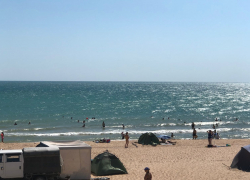 Температура воды в Черном море не спешит подниматься