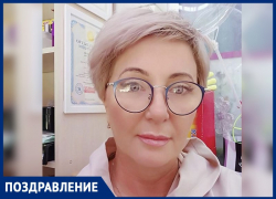 День рождения отмечает администратор детсада Ирина Викторовна