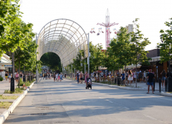 В Международный день торта в Анапе солнечно