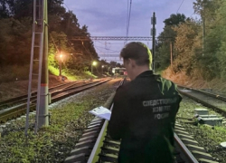 Под колесами поезда Ижевск—Анапа погиб человек 