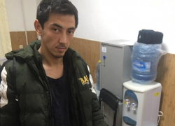 В Анапе мужчина избил своего знакомого и украл у него деньги и вещи