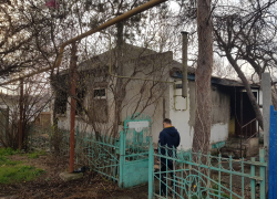 В станице Анапской во время пожара со взрывом в доме погибли два человека