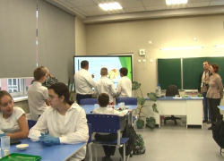 В одной из школ Анапы впервые появилась агролаборатория 