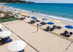 Мэрия Анапы потребовала остановить благоустройство пляжа в Большом Утрише