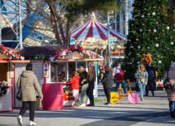 Где в Анапе работают новогодние ярмарки: публикуем адреса