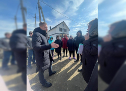 Жители Гостагаевской пожаловались на дороги и отсутствие газо- и водопровода