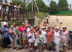 "Дорога жизни" - жители Сукко против сноса моста