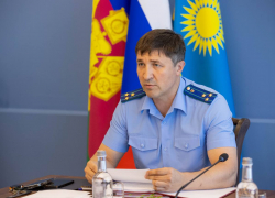 Анапский межрайонный прокурор поздравил работников органов прокуратуры с профессиональным праздником