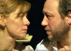 «Радужный скандал»: после спектакля в Анапе актера Георгия Дронова обвинили в пропаганде ЛГБТ*