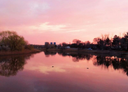 В день солнечных улыбок в Анапе будет дуть сильный ветер 