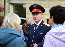 Сотрудники следкома передали гуманитарную помощь жителям Херсонской области в Анапе