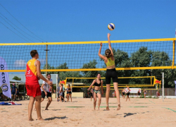 Анапчане приняли участие в турнире, посвященном столетнему юбилею отечественного волейбола 