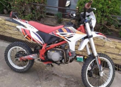 В Витязево под Анапой у 58-летнего мужчины украли питбайк