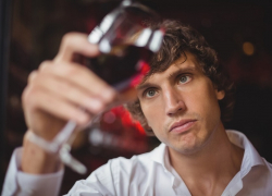 В магазинах и кафе Анапы станет больше местного вина и меньше западного