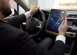 Работающий в Анапе оператор «Яндекс.Такси» подозревают в обмане потребителей