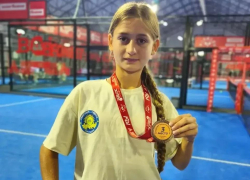 Юная спортсменка из Анапы взяла бронзу всероссийского турнира по паделу