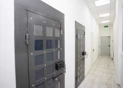 За сломанный нос анапского полицейского житель Староминской может лишиться свободы на 10 лет 